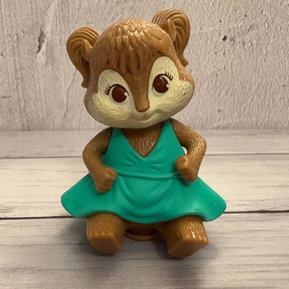 Alvin and the Chipmunks Trio 2009 Squeakquel & 2011 Chipwrecked (SKU: 225TO) - Picture 9 of 13